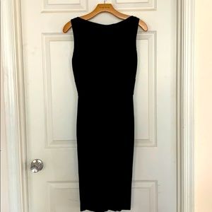 Bebe V back sleeveless black dress